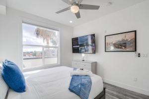 Park Blvd 301 - Modern - Urban Oasis - SPA