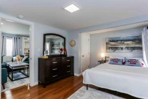 Two Bedroom Apartment on Forestville Bristol