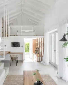 Stone build suite with private pool - Kolios