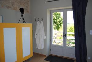 Maisons d'hotes Les Foucauds : photos des chambres