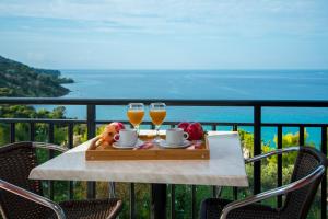 Double Room with Sea View room in Villa Levante