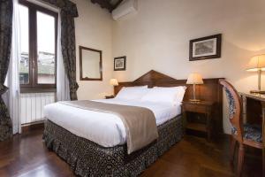 Junior Suite with Terrace room in Hotel Teatro Pace