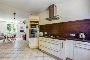 Appartements Family apartment with garden and balcony : photos des chambres
