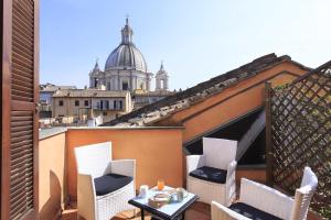 Deluxe Triple Room room in Hotel Teatro Pace