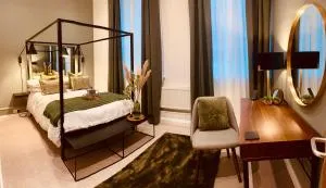 The Fifth Quarters, Grade II Listed Apartment, The Lace Market, NG1, City Centre, Nottingham, Sleeps 4 - Bingham