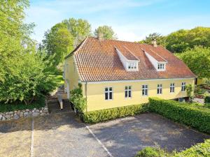 7 person holiday home in Tranekær-By Traum