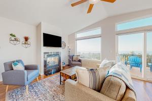 Ocean Crest Panoramic Vistas