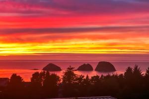 Ocean Crest Panoramic Vistas