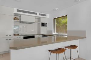 Kareka 5 Little Cove Road 17