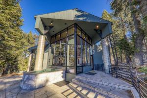 Open Air at Palisades - 3 BR, Brand New Construction - Wrap-Around Deck w Hot Tub