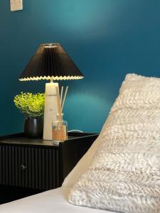 CHARMING WINDSOR COTTAGE, INCREDIBLE Location, Castle Doorstep