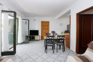 Apartments by the sea Rogoznica - 20165