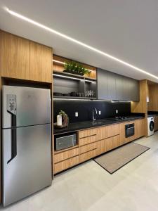 155 - Apartamento alto padrão na Praia de Canto Grande