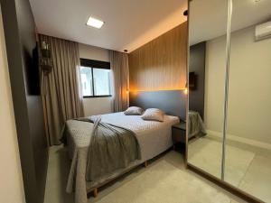 155 - Apartamento alto padrão na Praia de Canto Grande