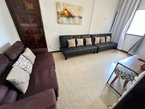 BelĂssimo apartamento vista mar deslumbrante na Barra! Direto na praia e no circuito do Carnaval de Salvador.