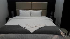 Arees Al Sharq Served Apartments