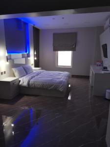 Marina Hotel