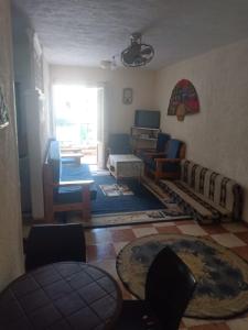 شقه مشمسه بجوار البحر شاطىء نيرفانا