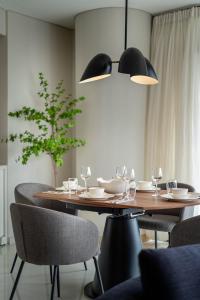 Homes by IDG 3BR Retreat in City Garden