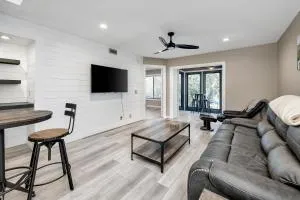 Courtside Villas 865 - Saint Clair Estates