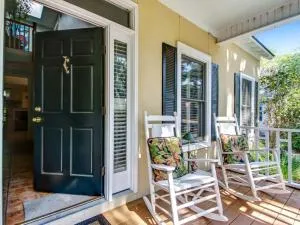 321 Broadway - Druid Oaks