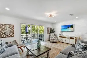 Seaing is Believing - Saint Simons