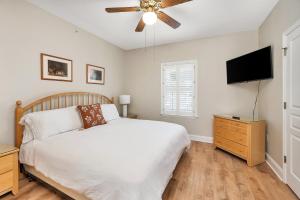 St. Simons Grand 224