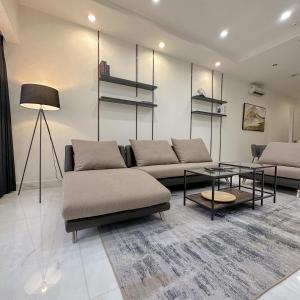 Senayan Jakarta Oasis - Gym, Pool, Netflix