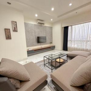 Senayan Jakarta Oasis - Gym, Pool, Netflix