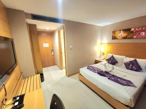 Masters Suites Hotel