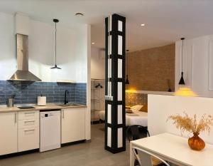 Apartment - Ground Floor room in Travel Habitat Maritím
