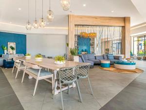 The Blyde - Posh Living