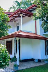 Grand Villa Hikkaduwa,Galle