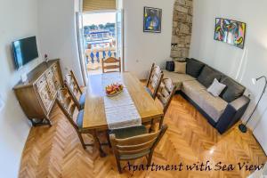 Summertime Apartments