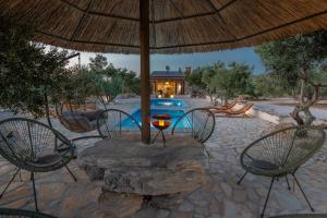 Eco Villa Solus with pool