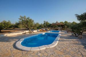 Eco Villa Solus with pool