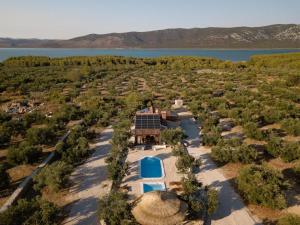 Eco Villa Solus with pool