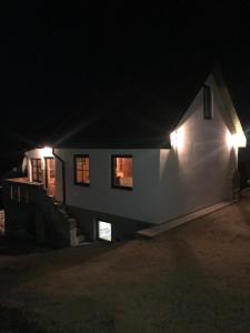 Kőlépcsős Vendégház