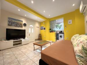 Historic Center getaway 10'walk to Acropolis hill - Apartmány, Atény