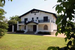 Villas grande maison de famille pres d'Hossegor : photos des chambres