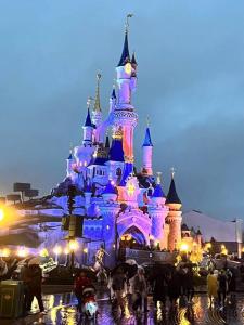 Appartements City Chic Apartment between Paris & Disneyland : photos des chambres