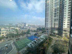 Starlake Daewoo near West Lake - Anstay