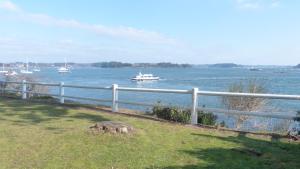 Cottage maritime avec vue exceptionnelle sur mer