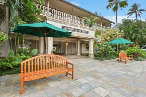 Aston Islander On The Beach