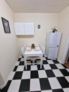 Waterloo - Zone 1 - Spacious one bedroom flat