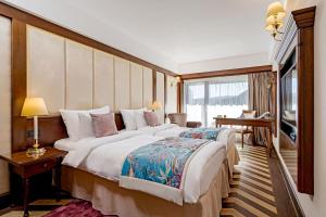 Double Room Without Balcony (Without Air Conditioning) room in Hotel International