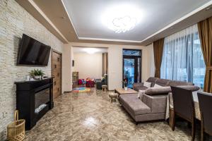 Слънчевите Къщи