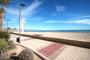 Apartamento CasaTuris en 1ª Línea Muchavista Edificio Voramar C106