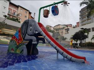 Apartamentos em Rio Quente com maravilhosa área de lazer e excelente localização