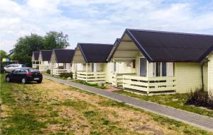 Lovely Home In Ustronie Morskie With Kitchen